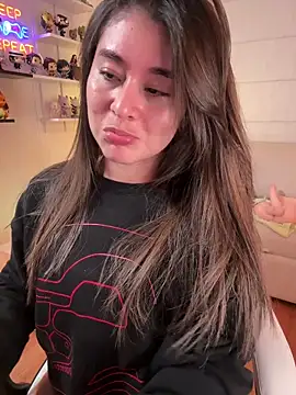 Sharon 07 online show from 12/19/25, 11:40