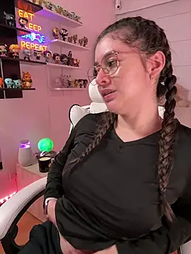 Sharon 07 online show from 02/13/26, 11:38