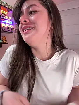 Sharon 07 online show from 09/17/25, 11:40