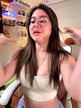 Sharon 07 online show from 11/27/25, 11:49