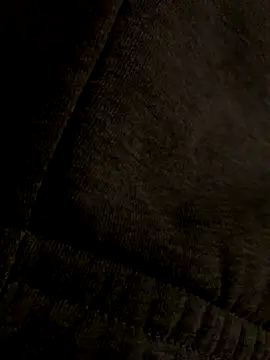 Snapshot of MuzzyFacing chatting on 11/24/25, 09:15 MuzzyFacing online show from 11/24/25, 09:15