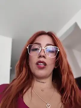 Alis xxx online show from 06/15/26, 09:25