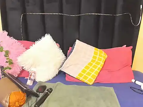 Snapshot of AmazingDarkDoll chatting on 01/17/26, 04:54 AmazingDarkDoll online show from 01/17/26, 04:54