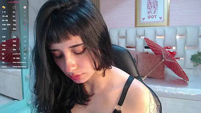 allyssa bellini s online show from 10/29/25, 08:24