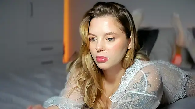 LilyFlamee online show from 03/03/26, 02:57