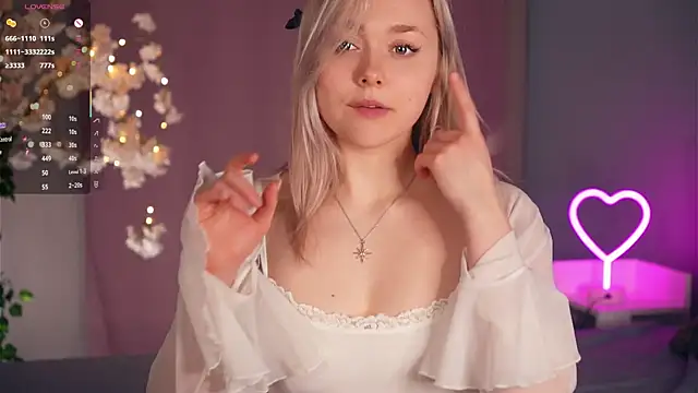 AccaCroyle online show from 02/17/26, 07:22