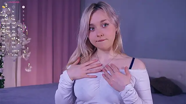 AccaCroyle online show from 03/31/26, 06:32