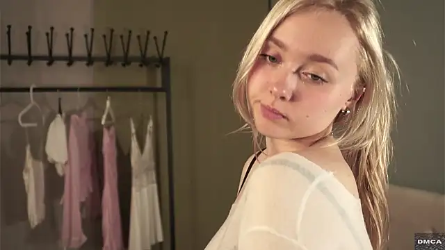 Snapshot of AccaCroyle chatting on 09/22/25, 07:42 AccaCroyle online show from 09/22/25, 07:42