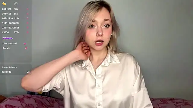 AccaCroyle online show from 04/26/26, 04:59