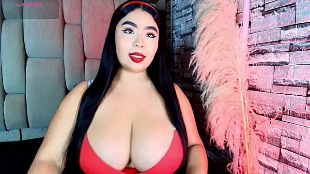 Snapshot of Samy_Grey01 chatting on 07/11/26, 10:43 Samy Grey01 online show from 07/11/26, 10:43