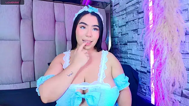 Snapshot of Samy_Grey01 chatting on 04/18/26, 03:31 Samy Grey01 online show from 04/18/26, 03:31