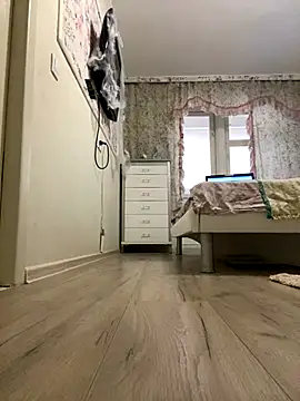 missevacrystal online show from 10/31/25, 12:24