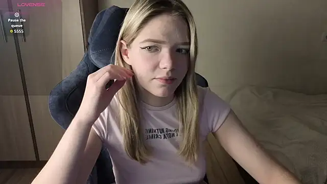 KatanaSVibe online show from 11/26/25, 11:43