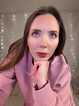 LINA ALL EYES ON YOU online show from 04/22/26, 06:25