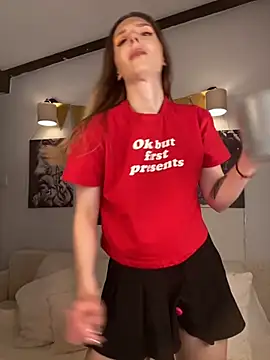 LINA ALL EYES ON YOU online show from 11/28/25, 06:41