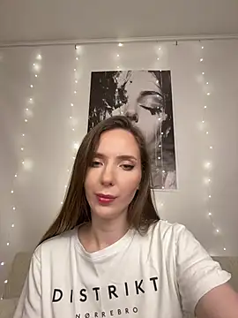 LINA ALL EYES ON YOU online show from 07/13/26, 06:29