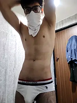 mrmasseur06 online show from 09/30/25, 07:53