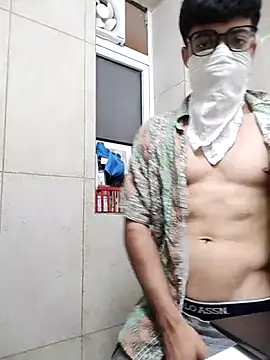 Snapshot of mrmasseur06 chatting on 06/08/26, 07:14 mrmasseur06 online show from 06/08/26, 07:14