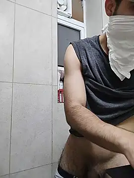 Snapshot of mrmasseur06 chatting on 05/22/26, 07:01 mrmasseur06 online show from 05/22/26, 07:01