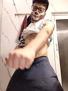 mrmasseur06 online show from 04/02/26, 06:47