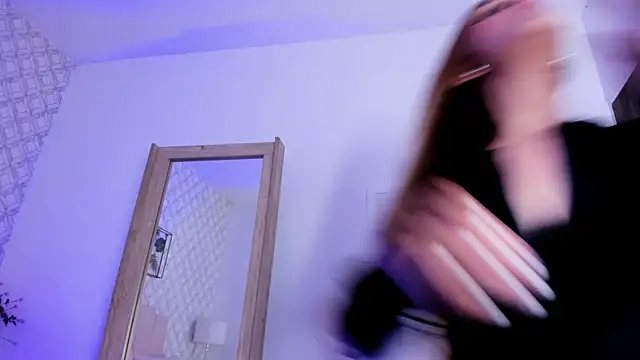 Nicol 89  online show from 01/11/26, 12:23