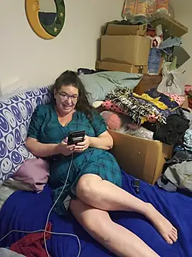 Butterfly50286 online show from 11/09/25, 03:43