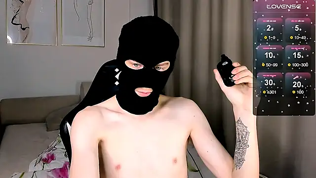 Snapshot of MrSexyCum4U chatting on 10/30/25, 10:24 MrSexyCum4U online show from 10/30/25, 10:24