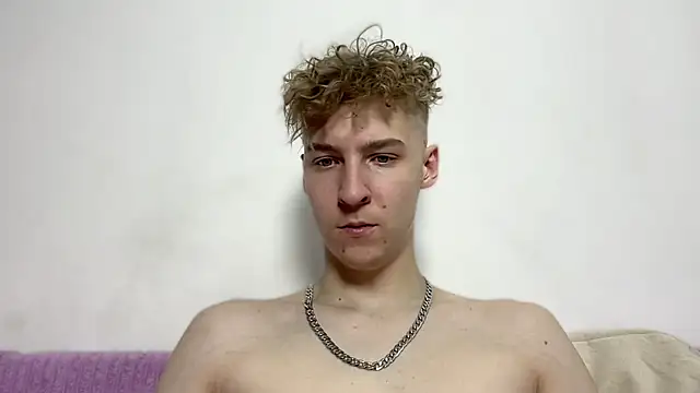 Snapshot of MrSexyCum4U chatting on 02/12/26, 09:58 MrSexyCum4U online show from 02/12/26, 09:58