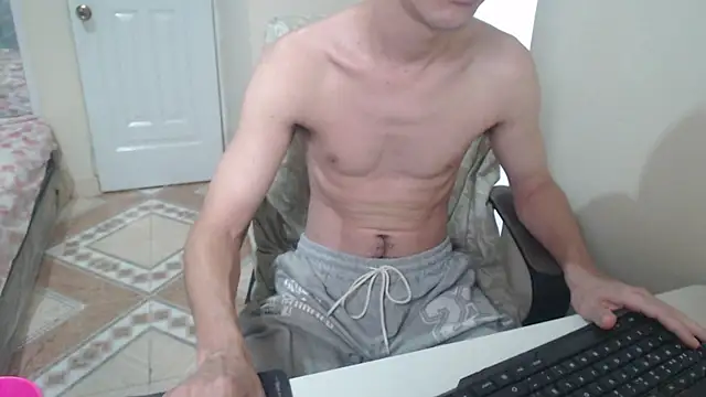 Snapshot of Sexxx20 chatting on 07/17/26, 11:29 Sexxx20 online show from 07/17/26, 11:29