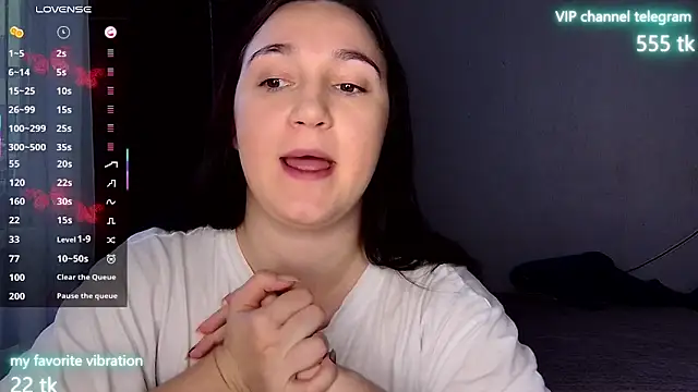 Eliz v tta online show from 10/11/25, 01:45