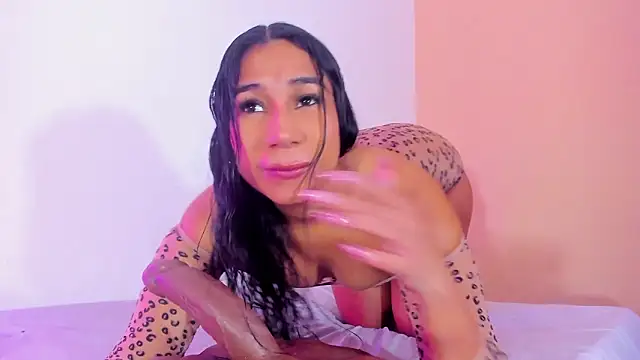 EMILYY WALKER online show from 03/14/26, 12:33