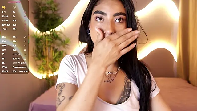 Emma and Issac online show from 03/21/26, 09:08