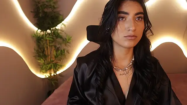 Emma and Issac online show from 02/26/26, 08:31