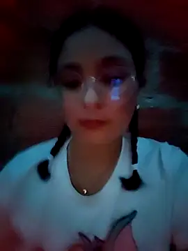 Lily-o online show from 11/04/25, 10:46