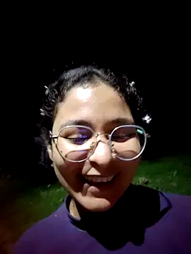 Lily-o online show from 11/10/25, 02:49