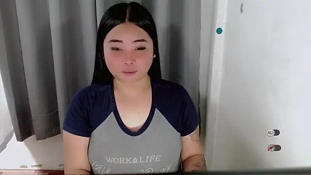 Yhana Slut online show from 09/23/25, 05:14