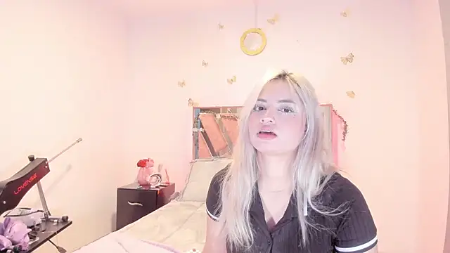 Ella Lenox online show from 12/03/25, 12:33