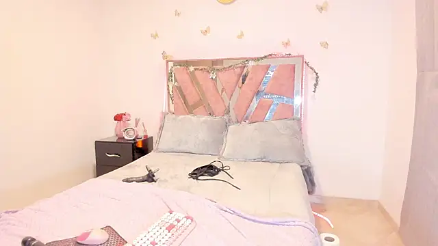 Ella Lenox online show from 11/13/25, 12:58