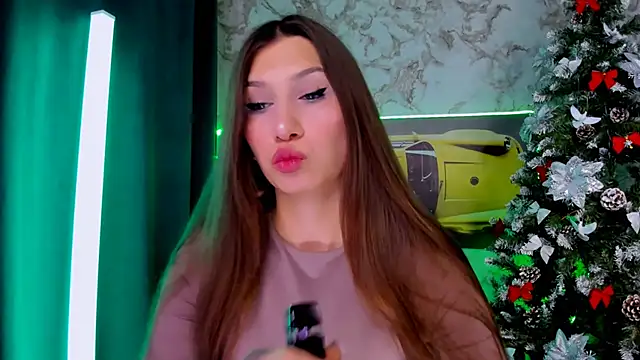 Mollyinyourmind online show from 12/22/25, 01:50