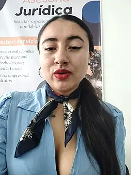 Snapshot of AMATISTA__16 chatting on 11/18/25, 12:19 AMATISTA 16 online show from 11/18/25, 12:19