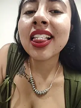 Snapshot of AMATISTA__16 chatting on 09/26/25, 12:23 AMATISTA 16 online show from 09/26/25, 12:23