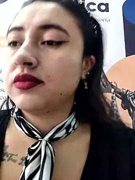 Snapshot of AMATISTA__16 chatting on 12/16/25, 12:20 AMATISTA 16 online show from 12/16/25, 12:20