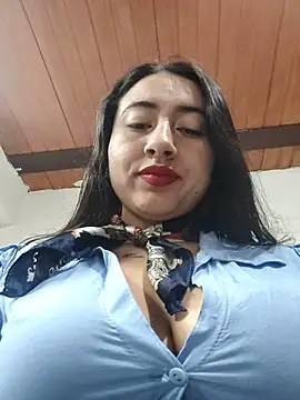 Snapshot of AMATISTA__16 chatting on 10/23/25, 12:37 AMATISTA 16 online show from 10/23/25, 12:37