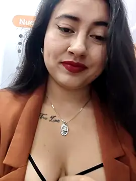 AMATISTA  16 online show from 06/12/26, 12:25