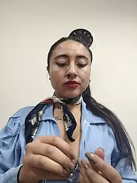 Snapshot of AMATISTA__16 chatting on 10/09/25, 12:28 AMATISTA 16 online show from 10/09/25, 12:28