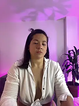 Snapshot of leiablack chatting on 10/02/25, 11:35 leiablack online show from 10/02/25, 11:35