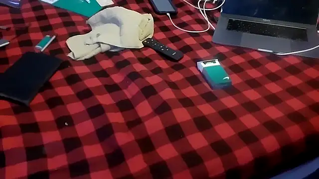 Triggerhappycj100 online show from 11/20/25, 05:41