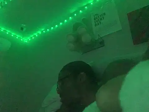 Triggerhappycj100 online show from 03/18/26, 03:24