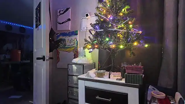 Triggerhappycj100 online show from 03/25/26, 09:35