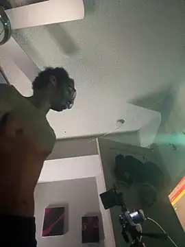 Triggerhappycj100 online show from 11/04/25, 02:15